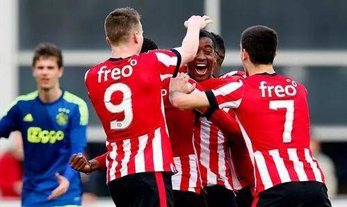 表现和极具 表现和极具