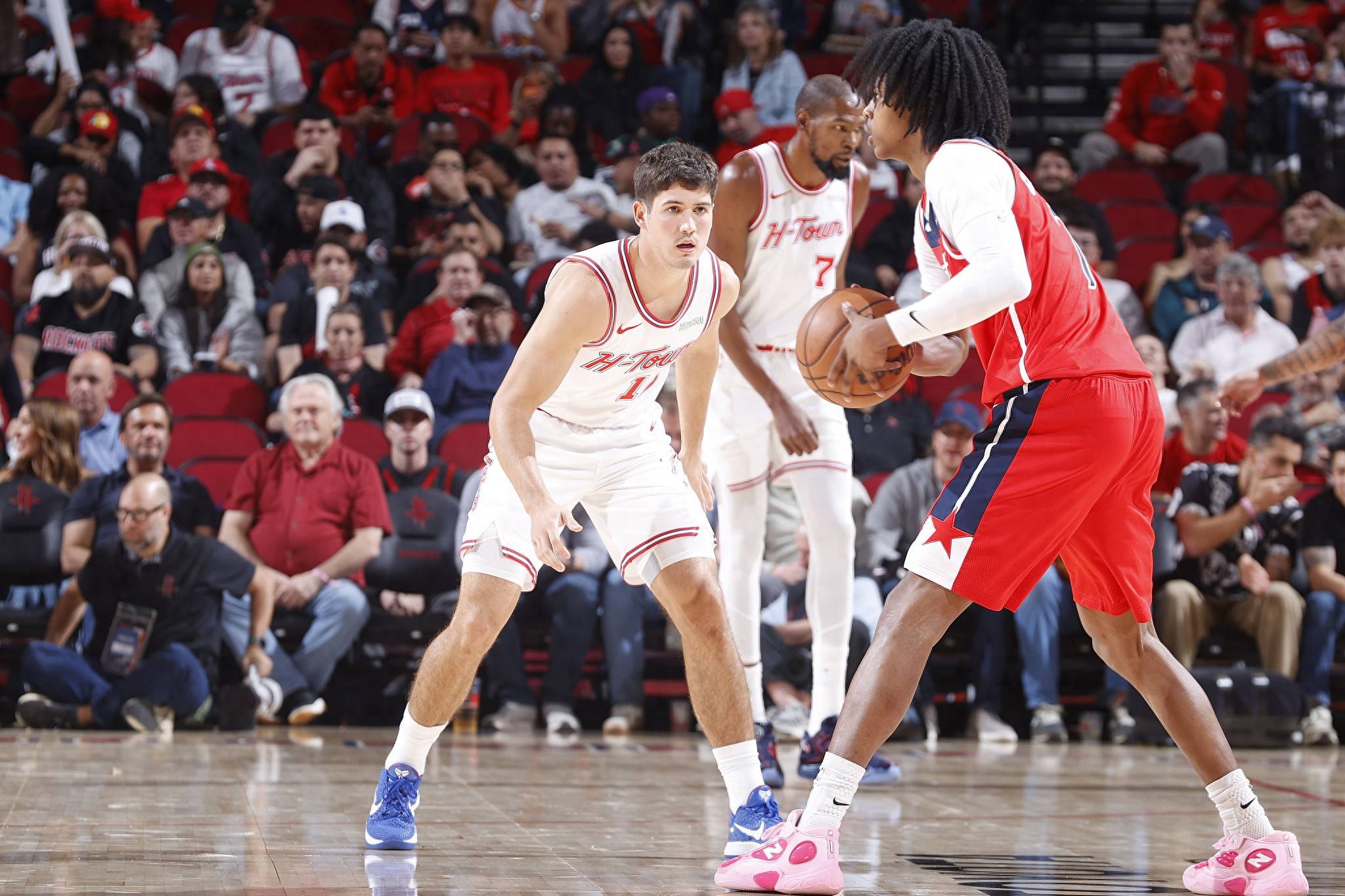 控在塔前三 控在塔前三