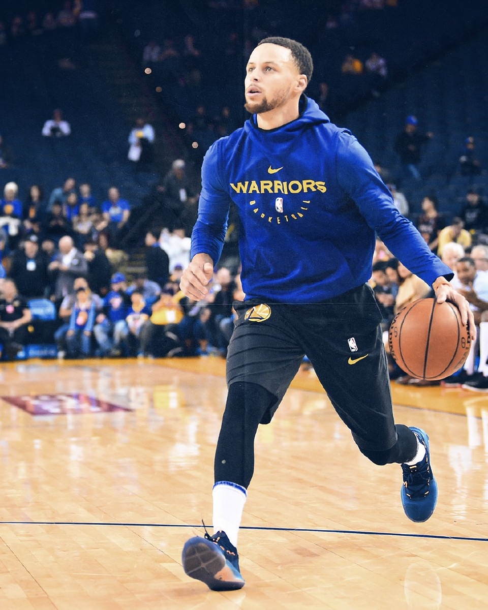 端均产出 端均产出